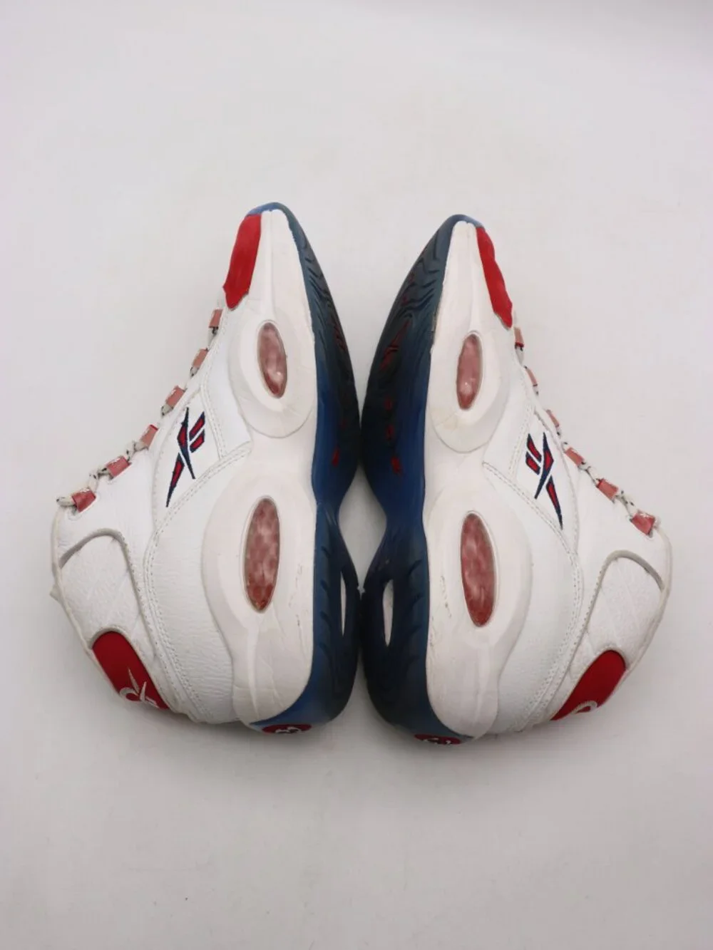 Reebok Question Mid 'Red Toe 25th anniversary' Men's size 10 Sneakers FY1018